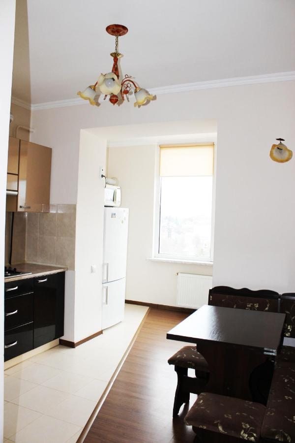 Центр Міста Однокімнатна Новобудова Apartman Luck Kültér fotó